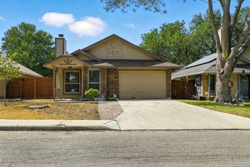 12043 Stoney Xing, San Antonio, TX, 78247-3453 | Card Image