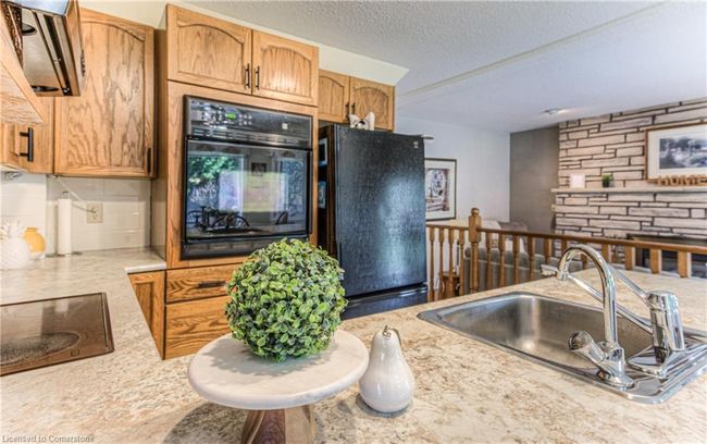 422 Forestlawn Rd, House other with 3 bedrooms, 3 bathrooms and 6 parking in Waterloo ON | Image 19