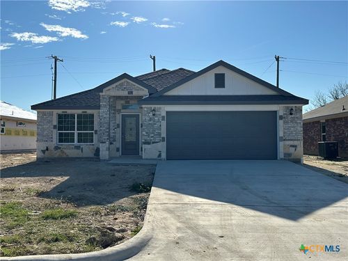 1413 Fossil Trl, Belton, TX, 76513-8564 | Card Image