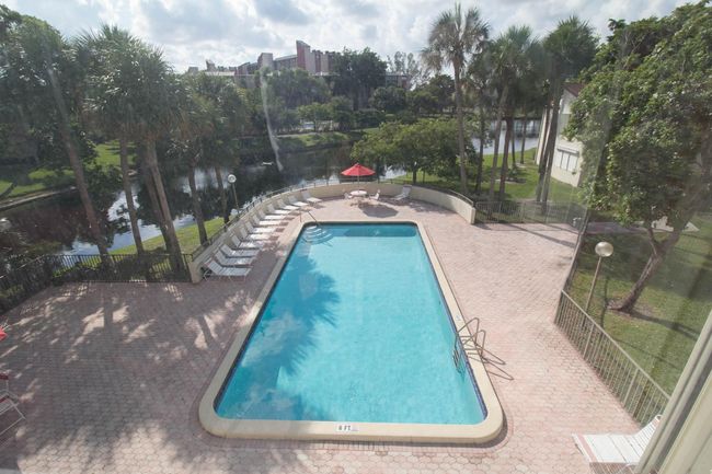APT-218 - 2316 S Cypress Bend Dr, Condo with 2 bedrooms, 2 bathrooms and null parking in Pompano Beach FL | Image 22