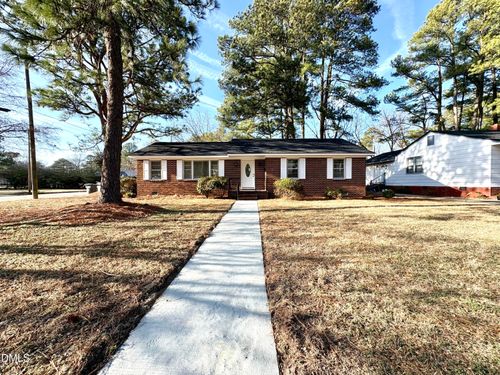 900 Shepard Dr, Rocky Mount, NC, 27801-3517 | Card Image