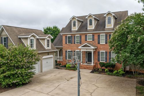 7416 Splendid View Dr, Ooltewah, TN, 37363-7102 | Card Image