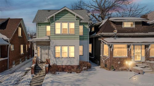 5272 Maplewood St, Detroit, MI, 48204-3807 | Card Image