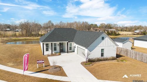14349 Belle Maison Ave, Gonzales, LA, 70737-7861 | Card Image