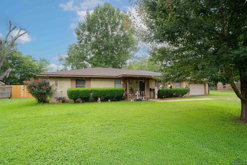 304 Dale Dr, Kilgore, TX, 75662-6956 | Card Image