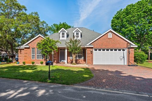 4250 Lost Horse Cir, Niceville, FL, 32578-7127 | Card Image