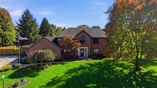 1152 Quiet Brook Trl, Washingtn Twp, OH, 45458-9595 | Card Image