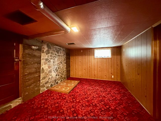 5601 County Rd 9, House other with 3 bedrooms, 1 bathrooms and 6 parking in New Lowell ON | Image 35