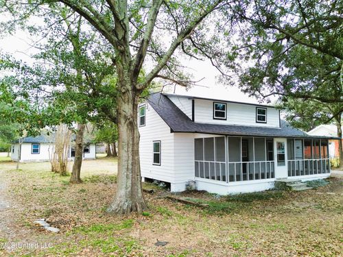 1103 Kell Ave, Pascagoula, MS, 39567-2213 | Card Image