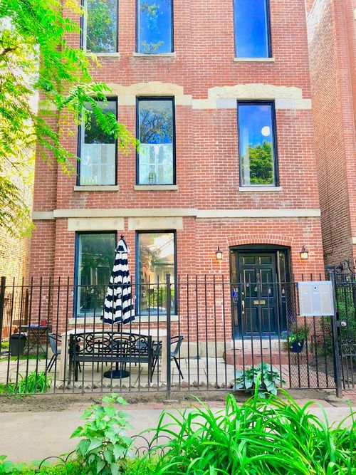 3-2046 N Bissell St, Chicago, IL, 60614-4206 | Card Image