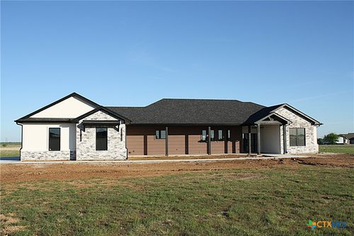 611 Willow Moon Ranch Rd, Crawford, TX, 76638-2507 | Card Image