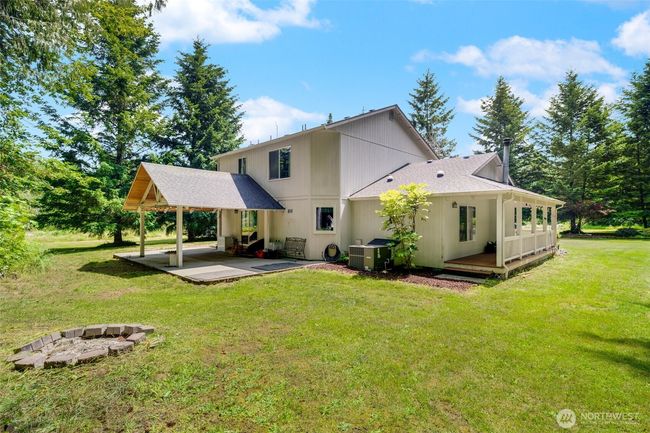 15642 159 Th Ln Se, House other with 3 bedrooms, 3 bathrooms and 2 parking in Yelm WA | Image 7