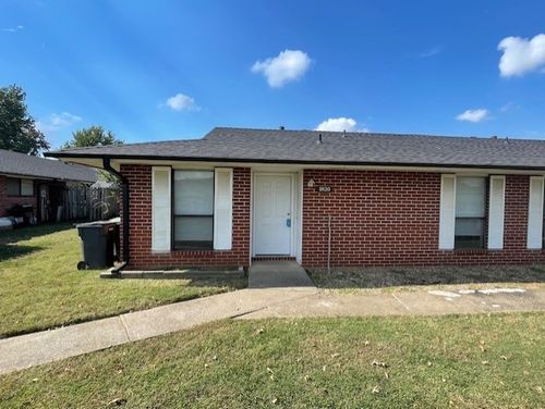 1820 S 13th Pl, Rogers, AR, 72758-5779 | Card Image