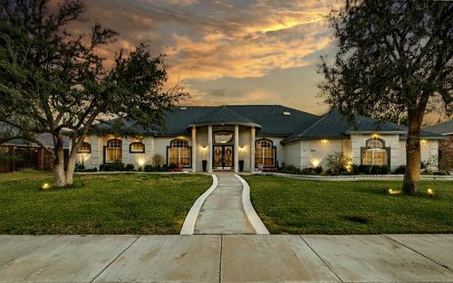 4609 Breezeway Ct, Midland, TX, 79707-1451 | Card Image