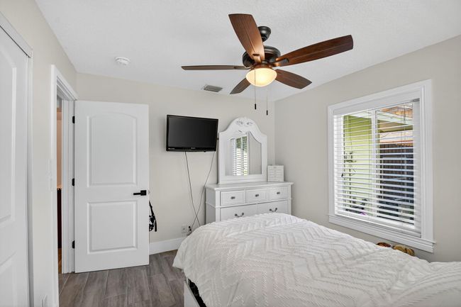735 La Costa Way, House other with 3 bedrooms, 2 bathrooms and null parking in Lantana FL | Image 35