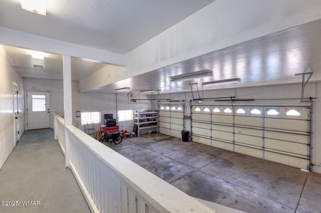 3 Car Garage | Image 52