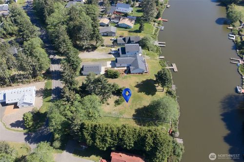 111 Duck Lake Dr Ne, Ocean Shores, WA, 98569-8402 | Card Image