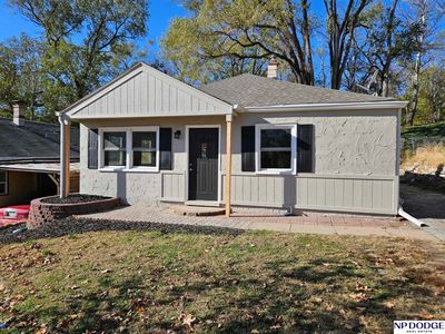 2202 Crawford Street, House other with 3 bedrooms, 1 bathrooms and null parking in Bellevue NE | Image 1