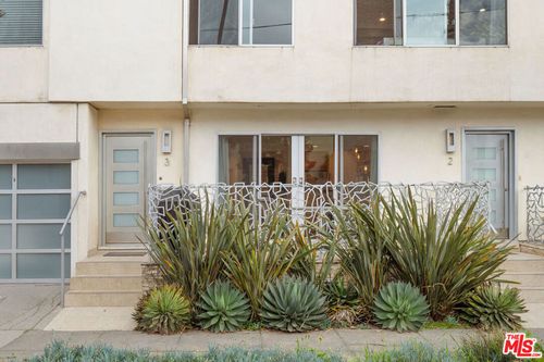 3-2101 Ocean Ave, Santa Monica, CA, 90405-2290 | Card Image