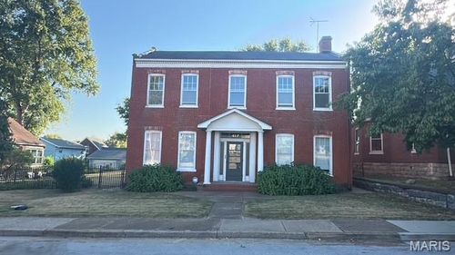 417 Jackson St, Saint Charles, MO, 63301-3467 | Card Image