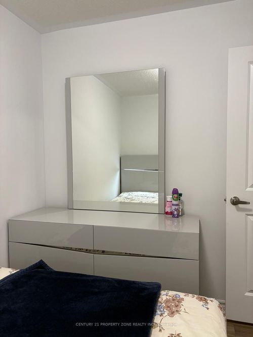 53 Vickerman Street, Brampton, ON, L7A5M7 | Card Image