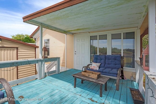 9580 Gray Fox Dr, House other with 2 bedrooms, 1 bathrooms and null parking in WEEKI WACHEE FL | Image 21