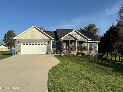 5919 Chester Ln, Maryville, TN, 37801-2001 | Card Image