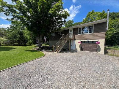 2971 Apulia Road, House other with 3 bedrooms, 2 bathrooms and null parking in Lafayette NY | Image 2