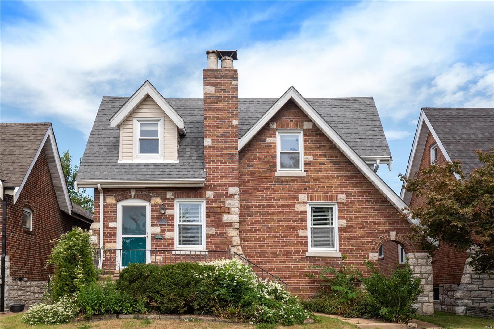 Lindenwood Ave, Saint Louis, MO 63109