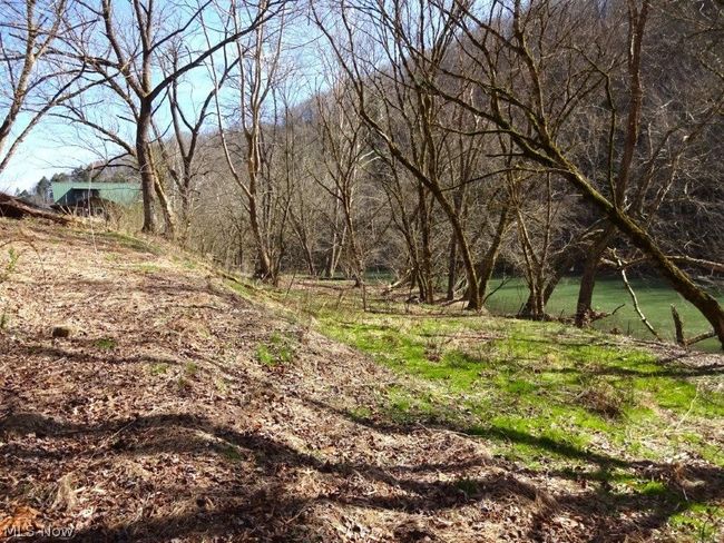 14479 Elk River Rd, House other with 2 bedrooms, 2 bathrooms and null parking in Duck WV | Image 31