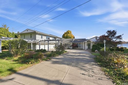 1455 Lane 280 Hamilton Lk, Hamilton, IN, 46742-9453 | Card Image