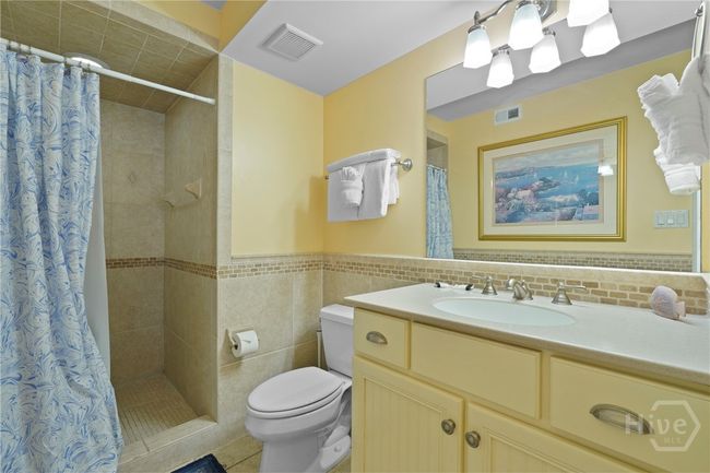primary bath | Image 24