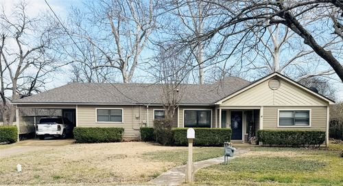 429 S Broadway St, Bells, TX, 75414-2682 | Card Image