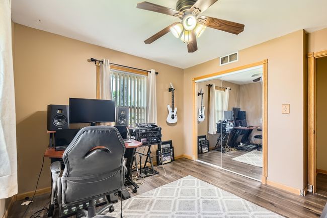 9001 Mobile Ave, House other with 3 bedrooms, 2 bathrooms and 6 parking in Oak Lawn IL | Image 20