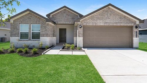 311 Robin St, Angleton, TX, 77515-5634 | Card Image
