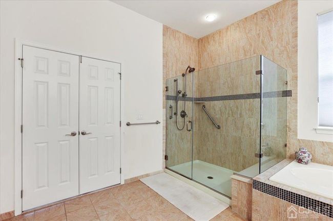 11 Dunwell Dr, House other with 4 bedrooms, 4 bathrooms and 2 parking in KENDALL PARK NJ | Image 14
