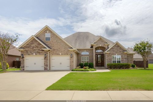 1206 Woodridge Ct, Florence, AL, 35630-2899 | Card Image