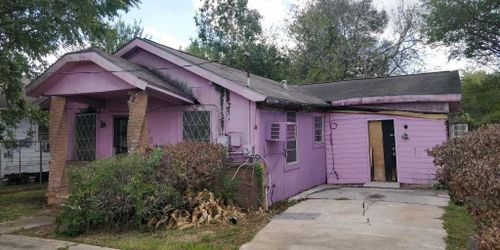 3235 Waverly St, Beaumont, TX, 77705-1234 | Card Image