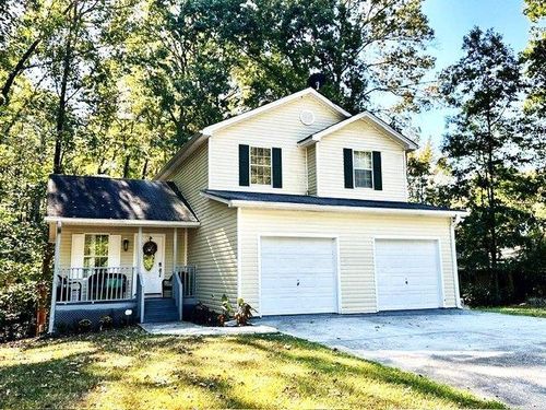 2306 Kemp Dr, Lawrenceville, GA, 30044-3704 | Card Image