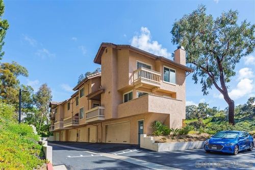 unit-49-8292 Gilman Dr, La Jolla, CA, 92037-2637 | Card Image