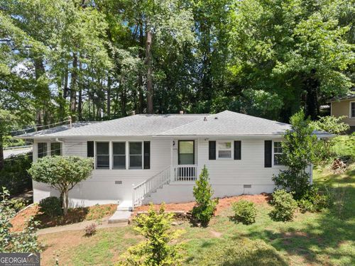 220 Woods Dr Ne, Marietta, GA, 30060-1735 | Card Image