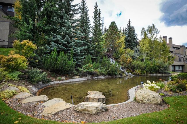 7 - 304 Village Mews Sw, Condo with 2 bedrooms, 2 bathrooms and 1 parking in Calgary AB | Image 29