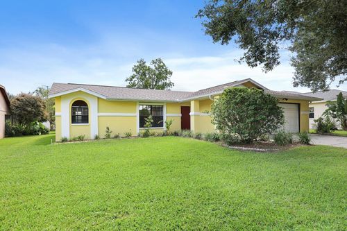 6346 Silver Oaks Dr, ZEPHYRHILLS, FL, 33542-4812 | Card Image