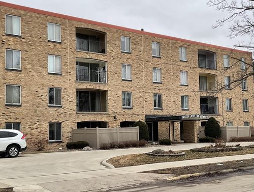 102-800 1st Dr Nw, Austin, MN, 55912-3070 | Card Image