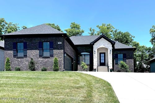 180 Cherokee Dr, Shelbyville, KY, 40065-2907 | Card Image