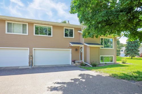 16135 Flagstaff Ct N, Rosemount, MN, 55068-1275 | Card Image