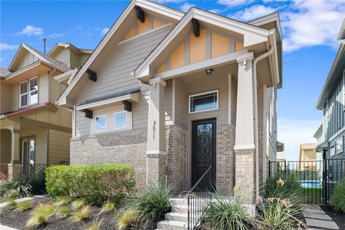 7811 Wildcat Pass, Austin, TX, 78757-7873 | Card Image