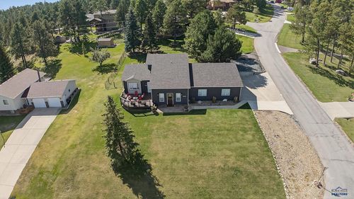 5439 Meadowlark Dr, Rapid City, SD, 57702-9017 | Card Image