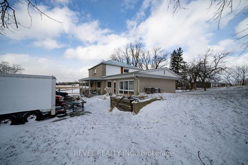 1063 Lakeshore Rd, Clear Creek, ON, N0E1C0 | Card Image