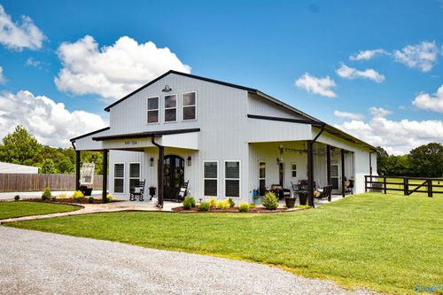 136 Pepper Rd, Taft, TN, 38488-5061 | Card Image
